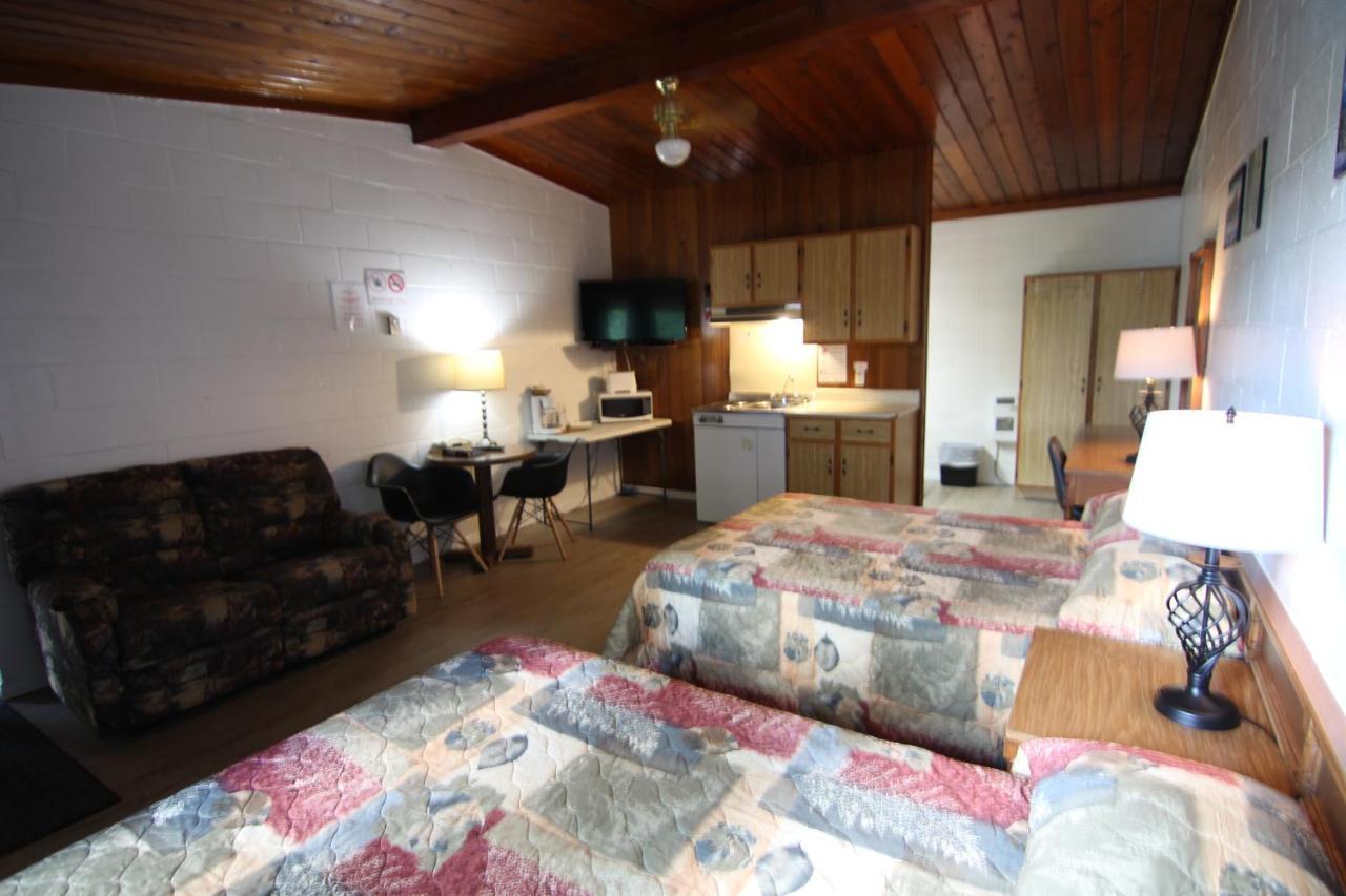 Motel Lennoxville Sherbrooke Eksteriør billede