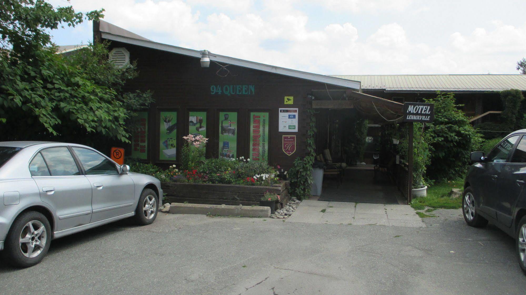 Motel Lennoxville Sherbrooke Eksteriør billede